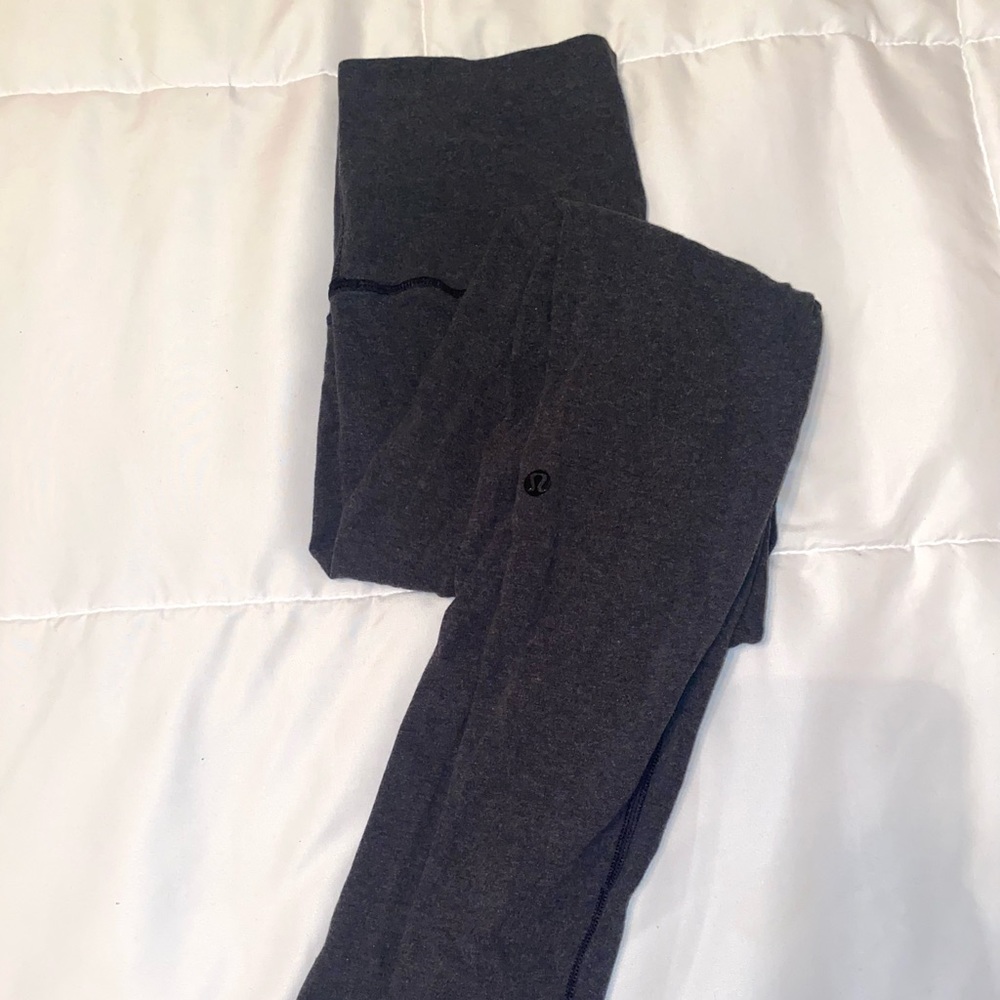 Lululemon Dark Gray Heather Leggings